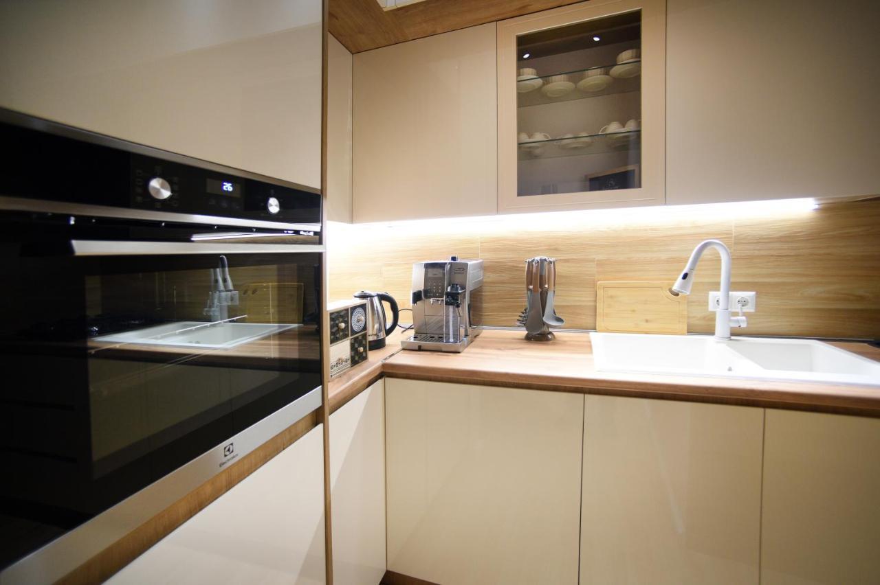 City Lux Hotel Tbilisi Ngoại thất bức ảnh