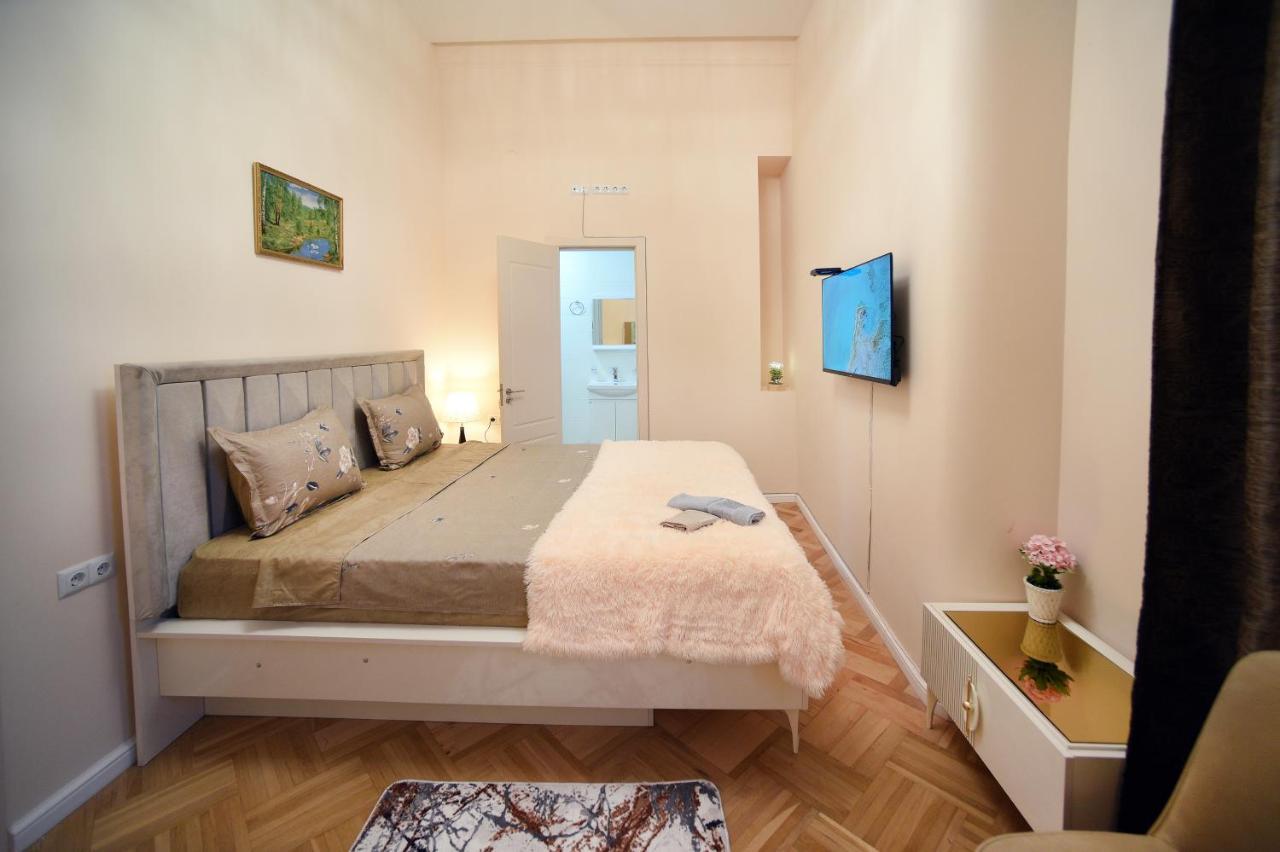 City Lux Hotel Tbilisi Ngoại thất bức ảnh
