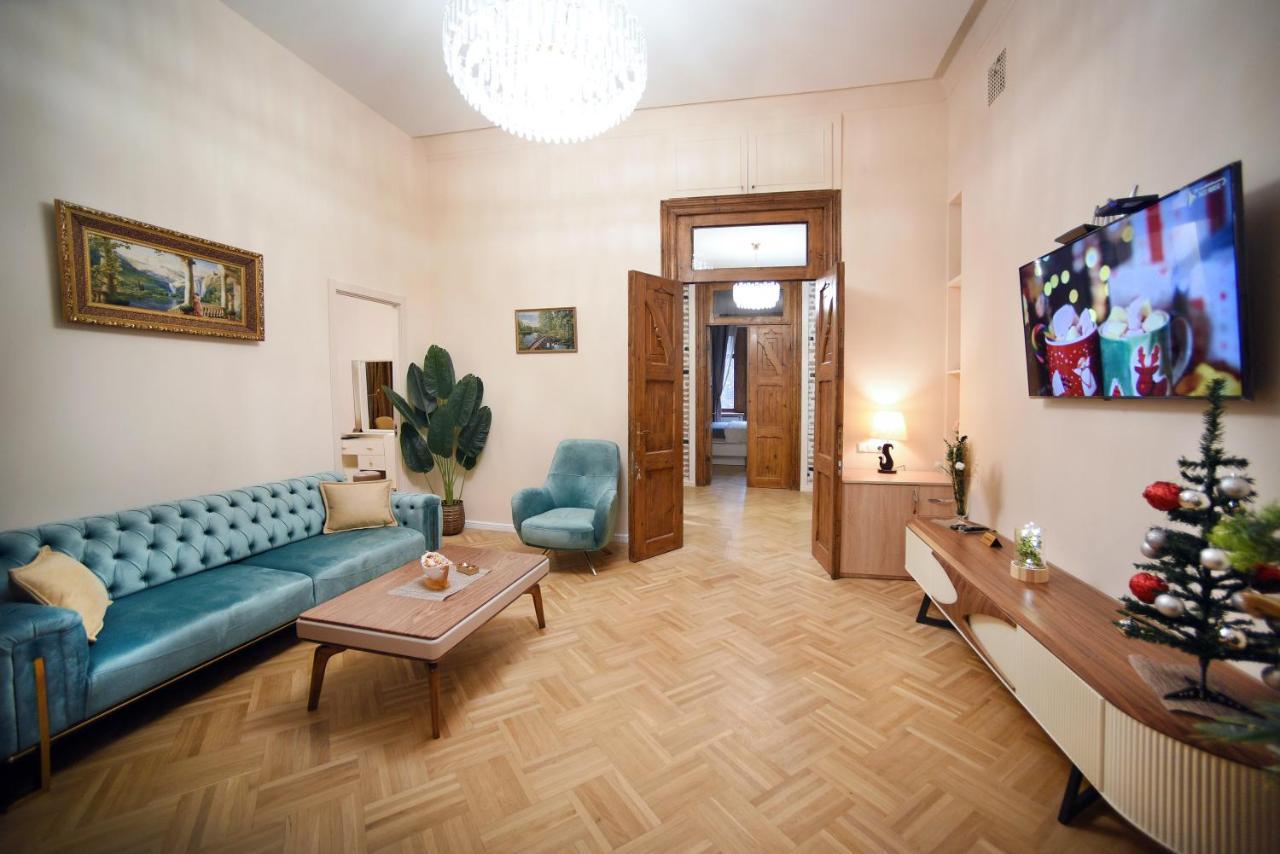 City Lux Hotel Tbilisi Ngoại thất bức ảnh